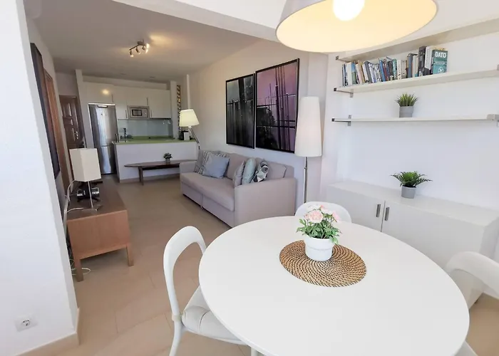 Iguazu 403 Yumbo Stunning View By Pride