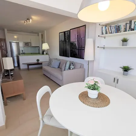 Iguazu 403 Yumbo Stunning View By Pride